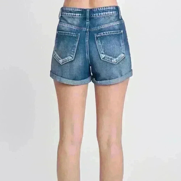 NWT Rolled hem distressed shorts - Picture 6 of 9